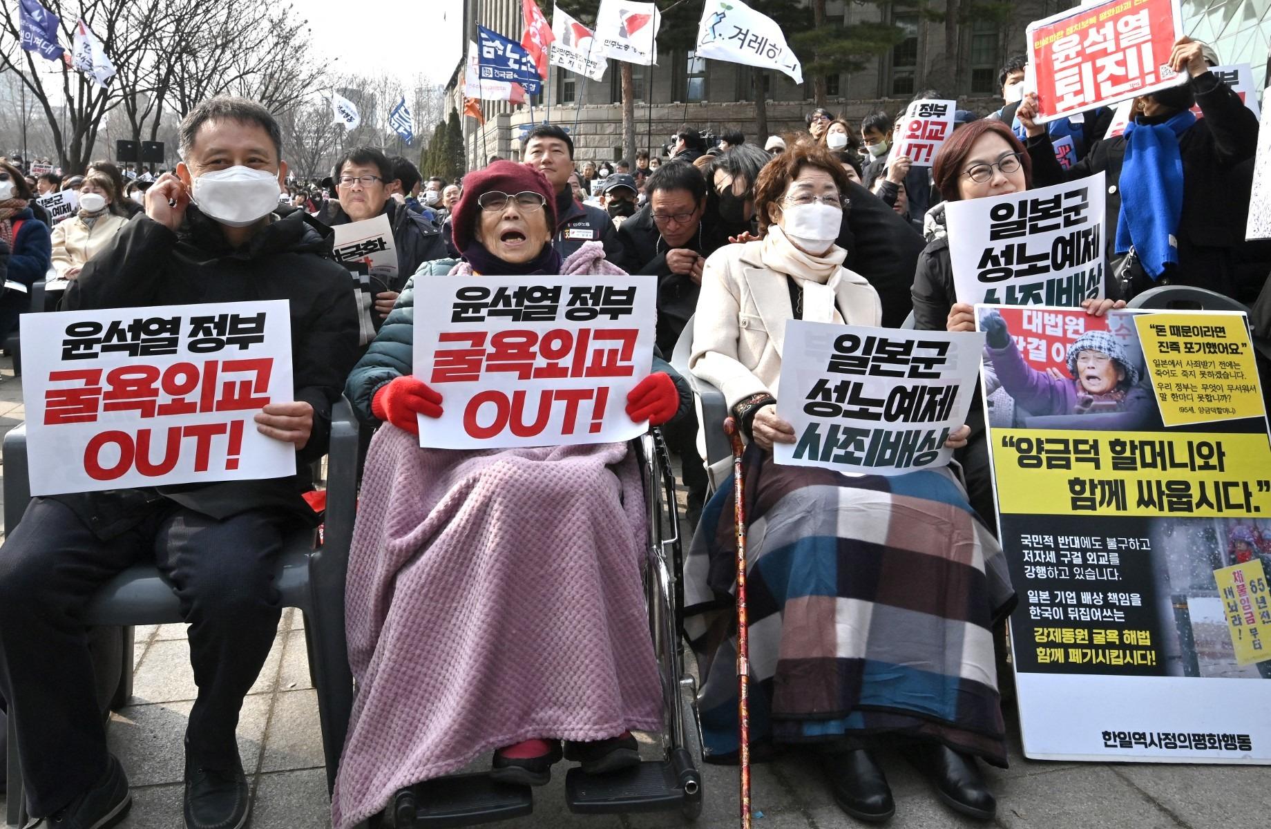 WWII: ROK court orders Japan to compensate sex slavery victims