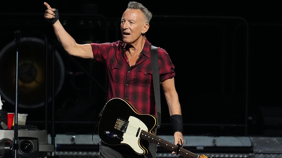 Bruce Springsteen to receive highest honour at Ivors awards