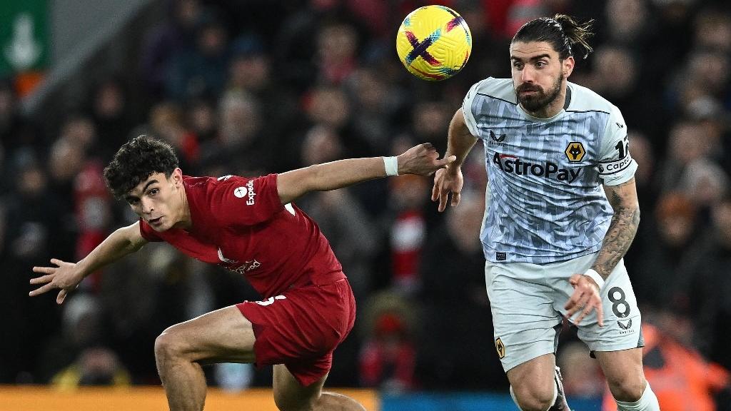 Van Dijk, Salah Steer Liverpool To 2-0 Win Over Wolves