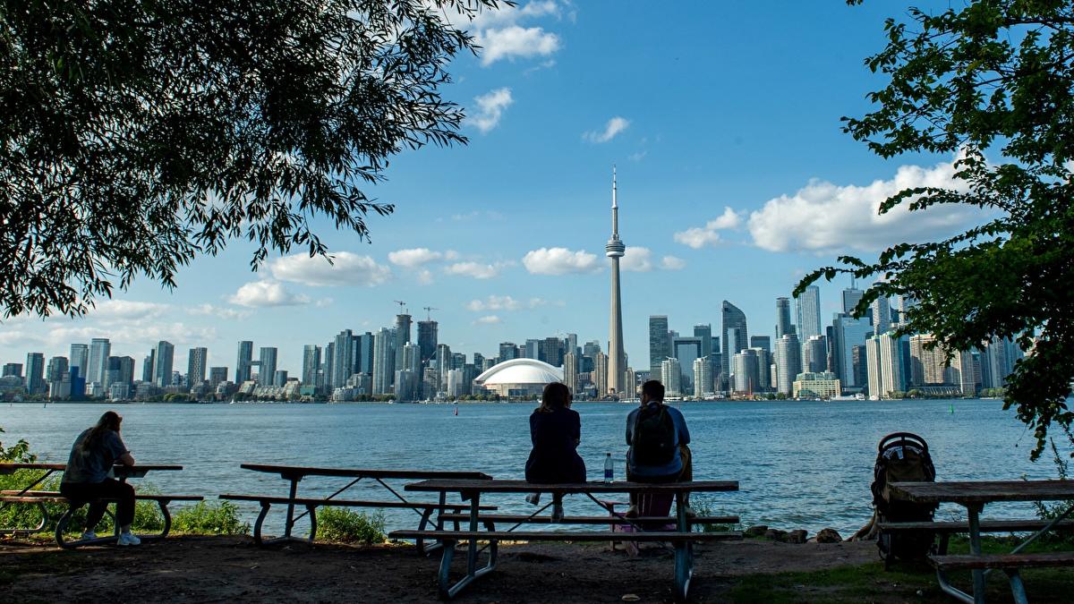 Canada clocks fastest population growth in 66 years in 2023