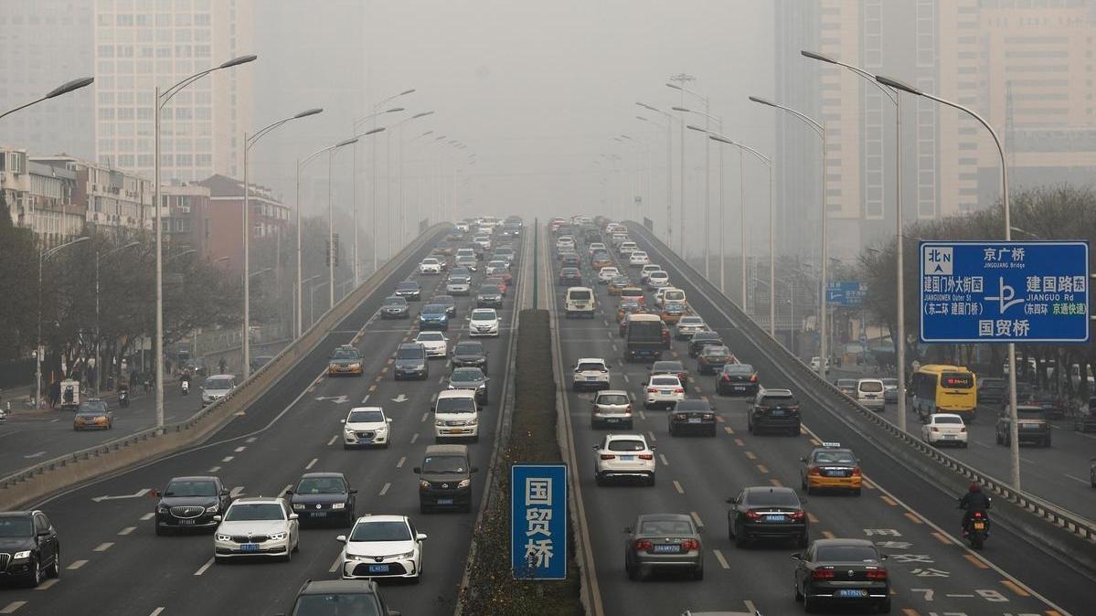 Smog still a problem amid viral contagion