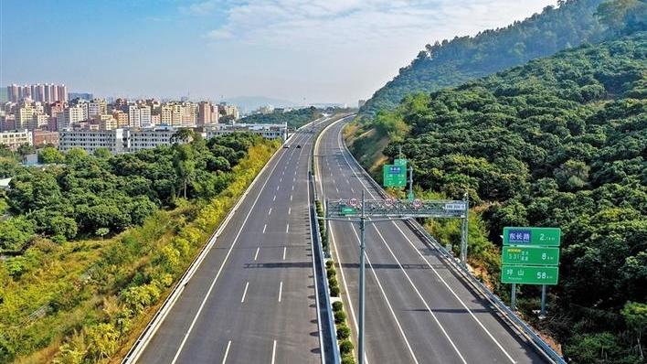 Shenzhen gives green light to fully autonomous vehicles